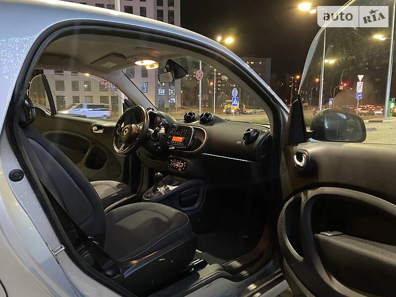 Купе Smart Fortwo 2015 в Новой Долине