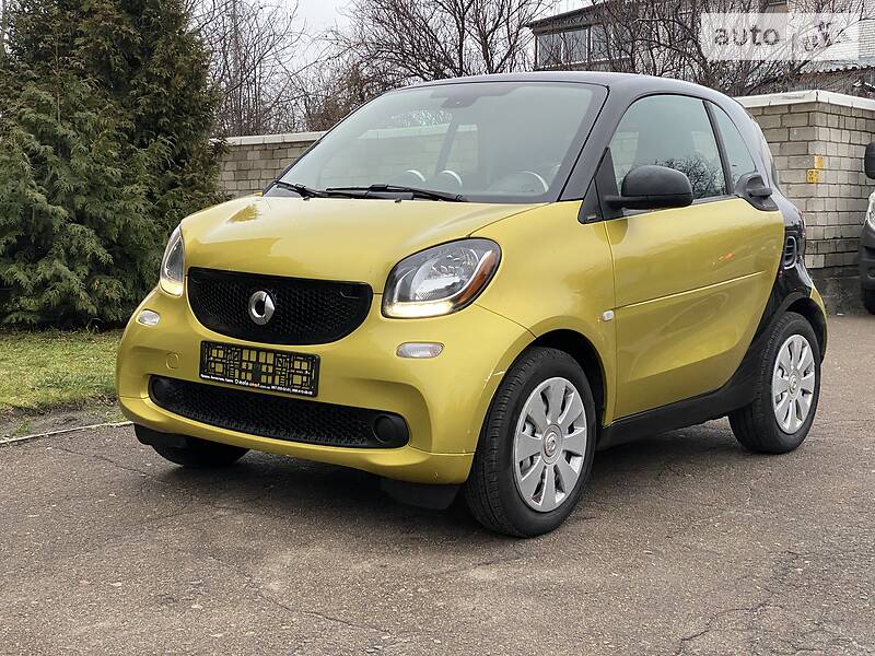 Купе Smart Fortwo 2015 в Києві