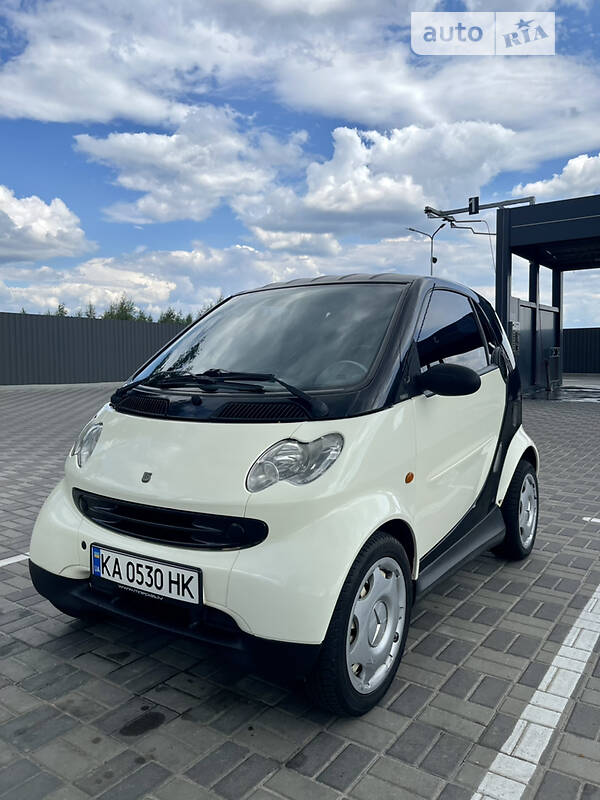 Хэтчбек Smart Fortwo 2004 в Киеве