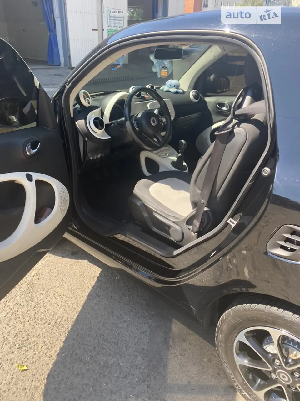 2015 Smart Fortwo - мініатюра 8