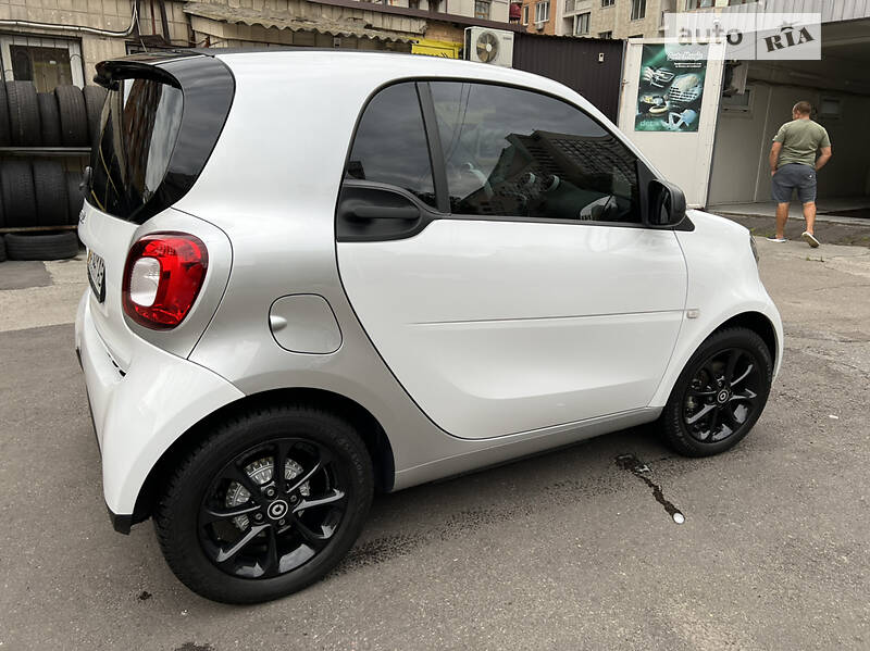 Купе Smart Fortwo 2018 в Києві