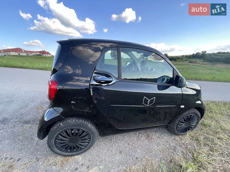 Купе Smart Fortwo 2015 в Києві