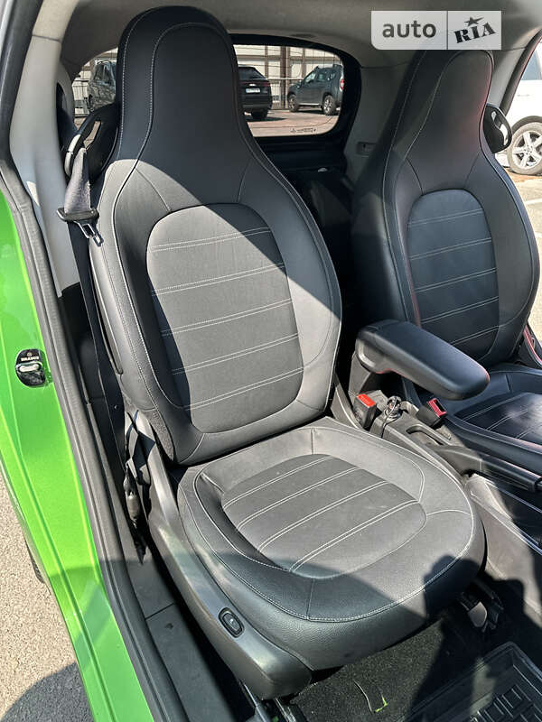 Купе Smart Fortwo 2017 в Киеве