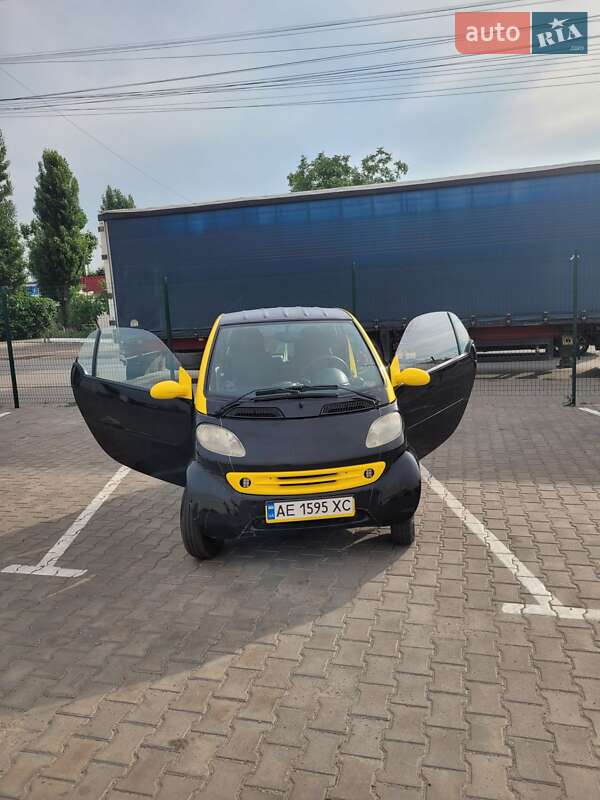 Купе Smart Fortwo 2001 в Павлограде