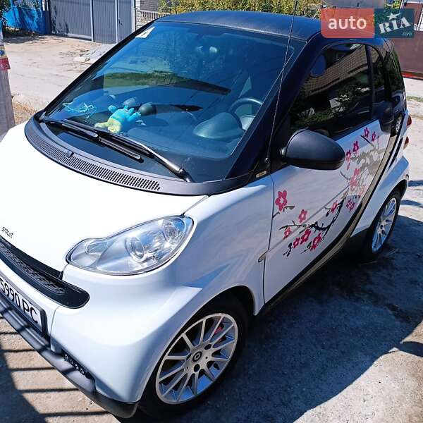 Купе Smart Fortwo 2011 в Дніпрі