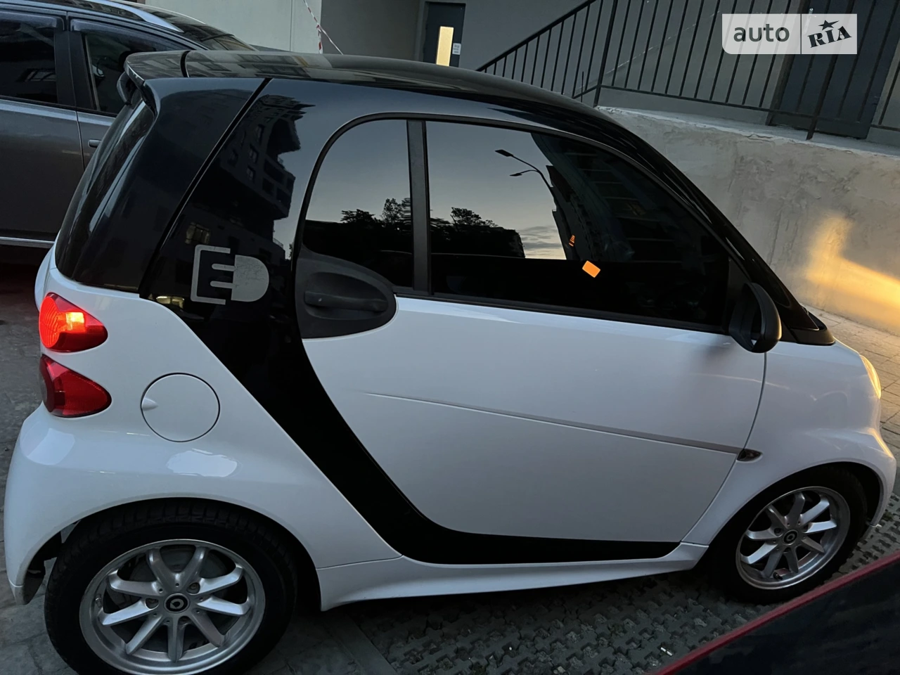 2015 Smart Fortwo - мініатюра 14