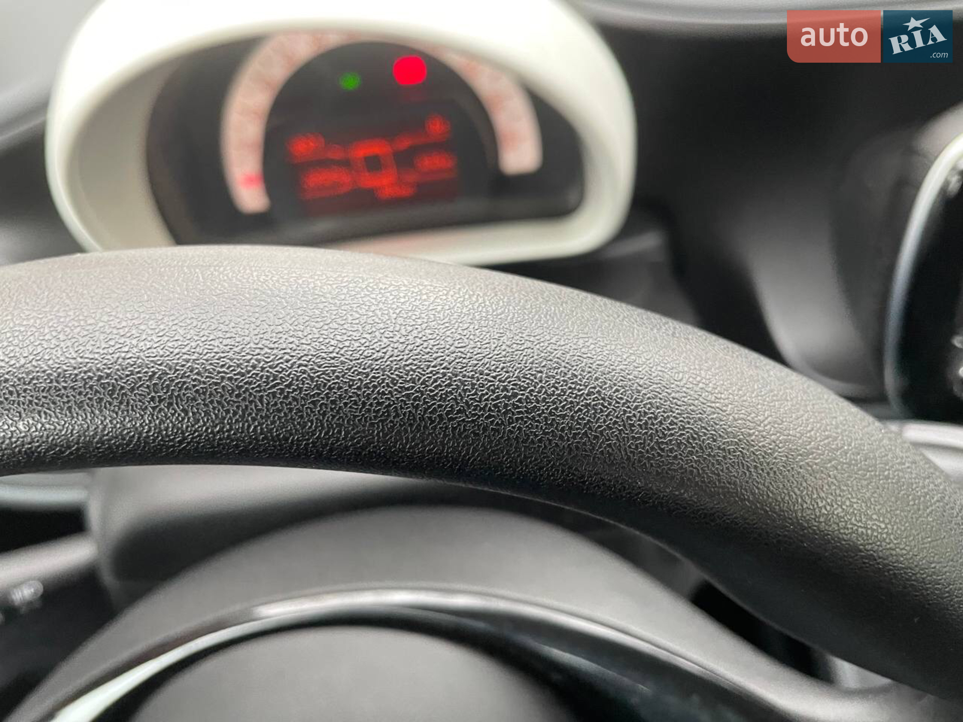 2018 Smart Fortwo - мініатюра 7