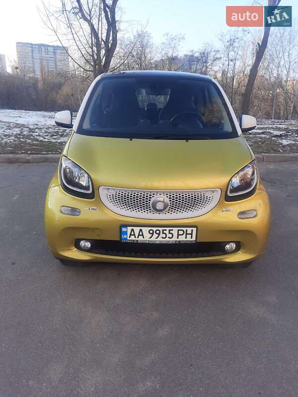Купе Smart Fortwo 2016 в Києві