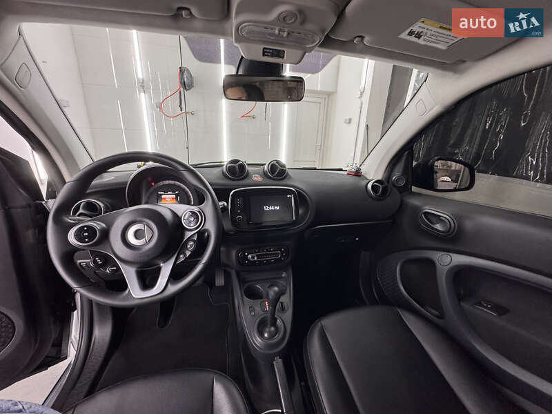 Купе Smart Fortwo 2017 в Киеве фото 15 Купе Smart Fortwo 2017 в Киеве