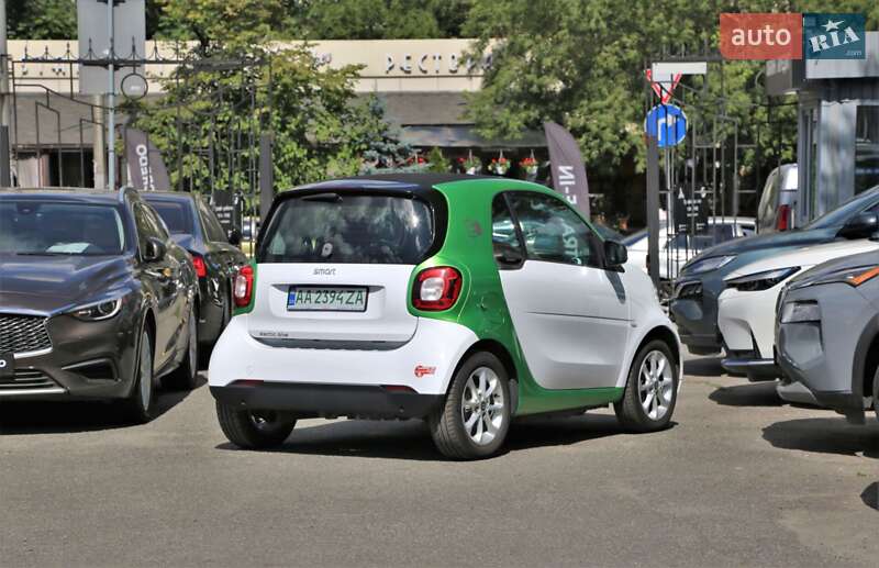 Купе Smart Fortwo 2017 в Киеве