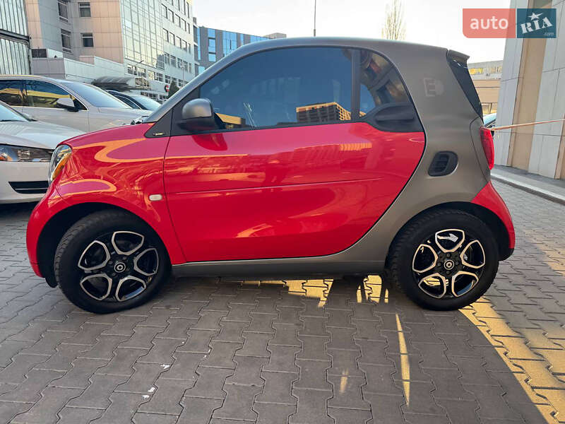 Купе Smart Fortwo 2017 в Києві