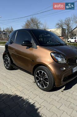 Купе Smart Fortwo 2015 в 