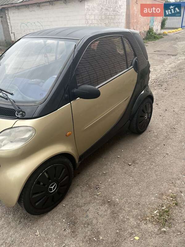 Купе Smart Fortwo 1999 в 