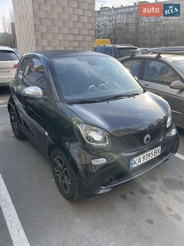 Купе Smart Fortwo 2015 в 