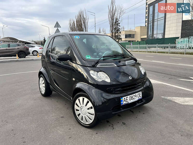 Купе Smart Fortwo 2002 в 