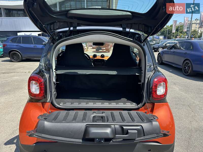 Купе Smart Fortwo 2015 в Киеве