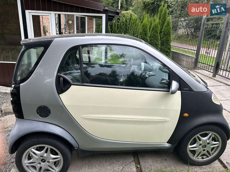 Купе Smart Fortwo 2002 в Львове