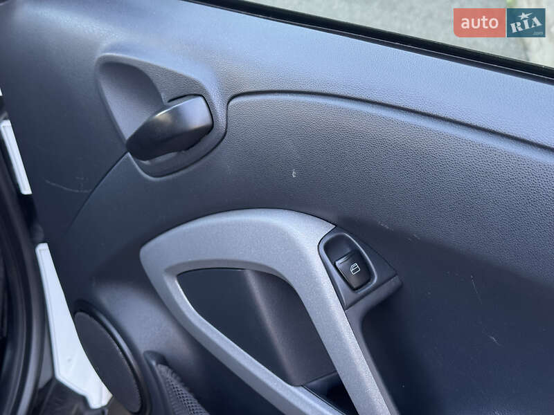 Купе Smart Fortwo 2011 в Киеве фото 19 Купе Smart Fortwo 2011 в Киеве