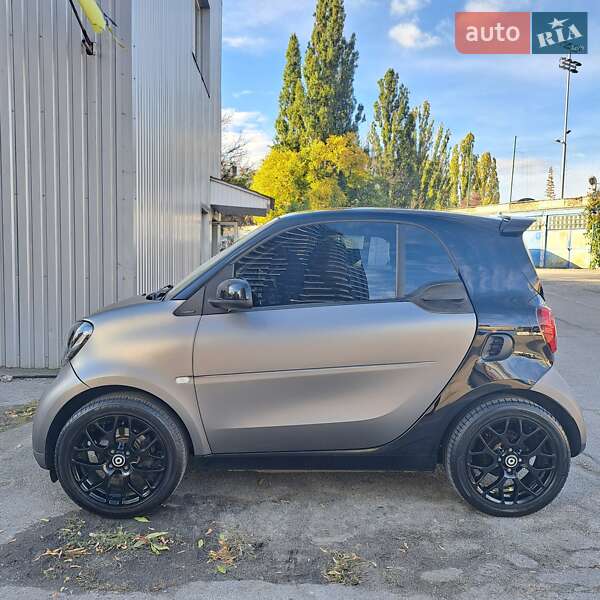 Купе Smart Fortwo 2015 в Киеве фото 10 Купе Smart Fortwo 2015 в Киеве