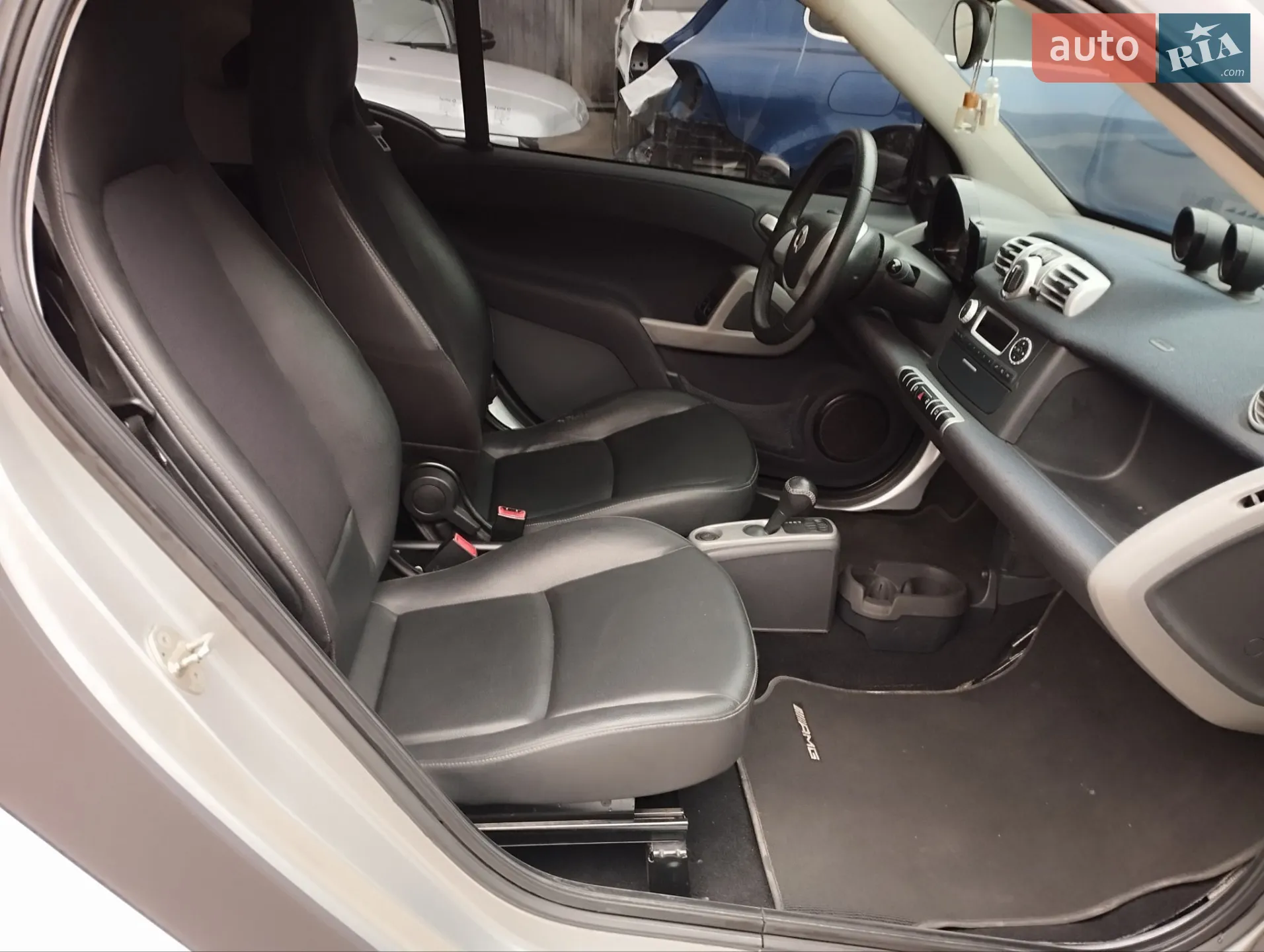 2014 Smart Fortwo - мініатюра 17