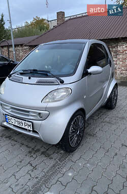 Купе Smart Fortwo 2000 в Львове Купе Smart Fortwo 2000 в Львове