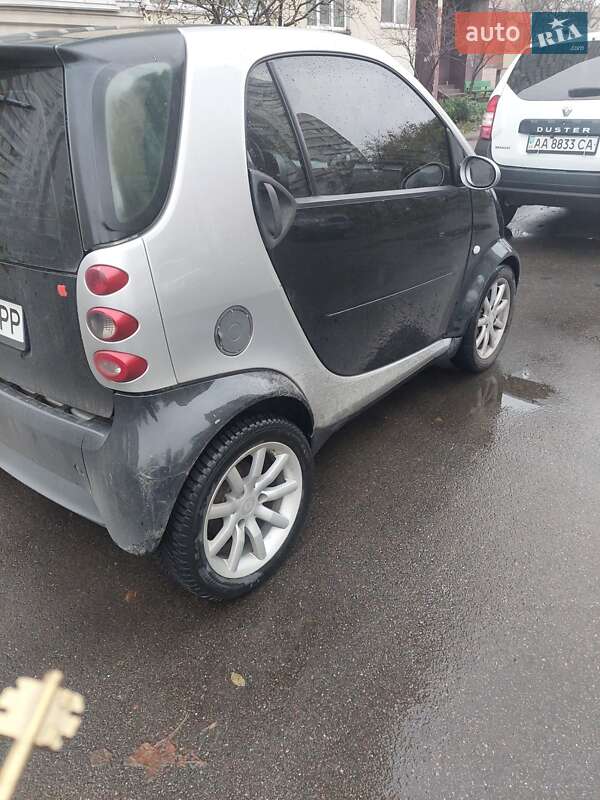 Купе Smart Fortwo 2005 в Киеве фото 9 Купе Smart Fortwo 2005 в Киеве
