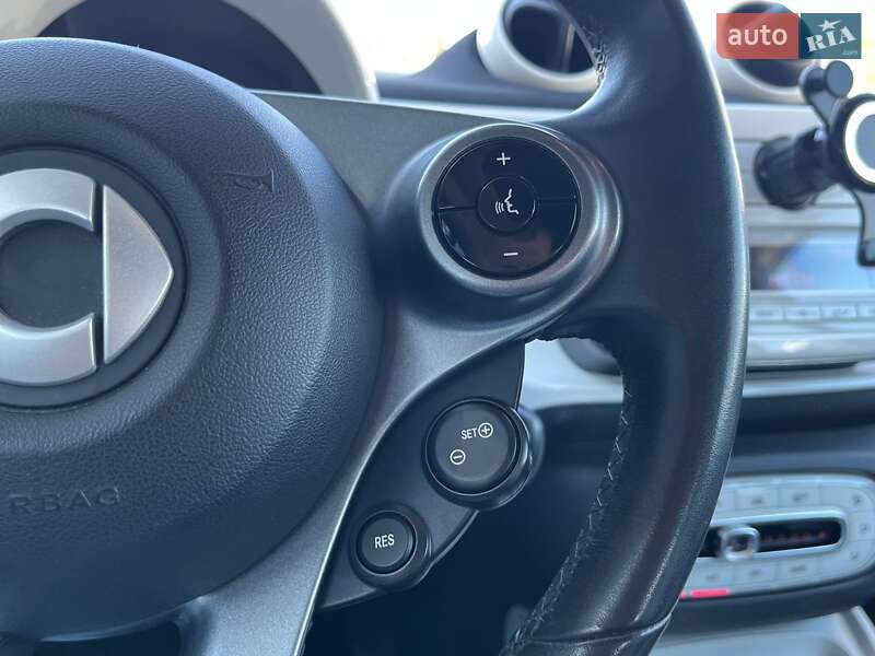 Купе Smart Fortwo 2015 в Киеве