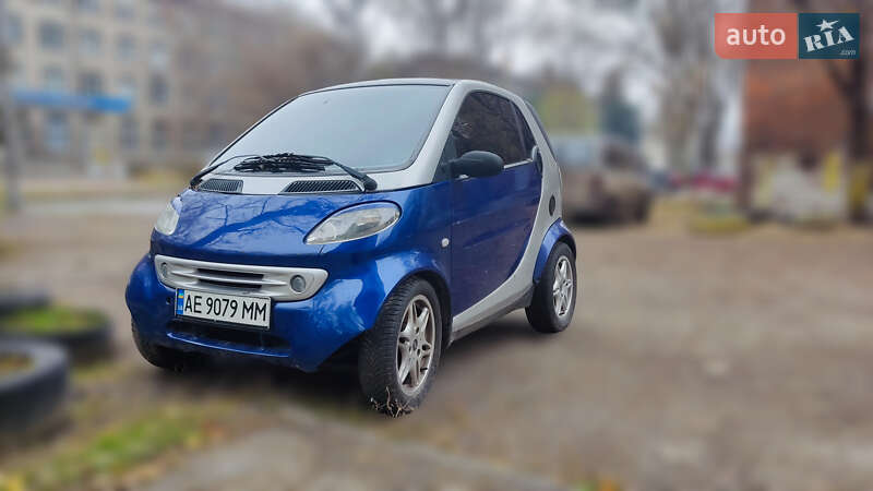 Купе Smart Fortwo 2000 в Дніпрі
