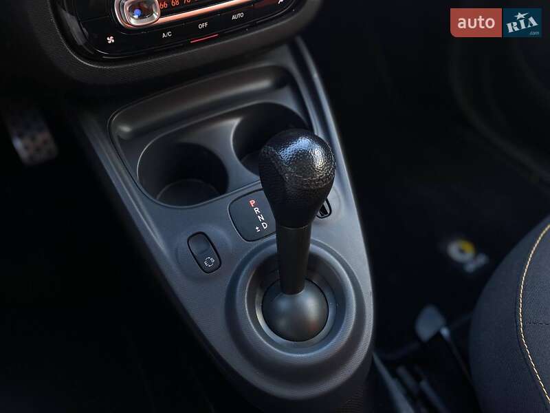 Купе Smart Fortwo 2015 в Киеве