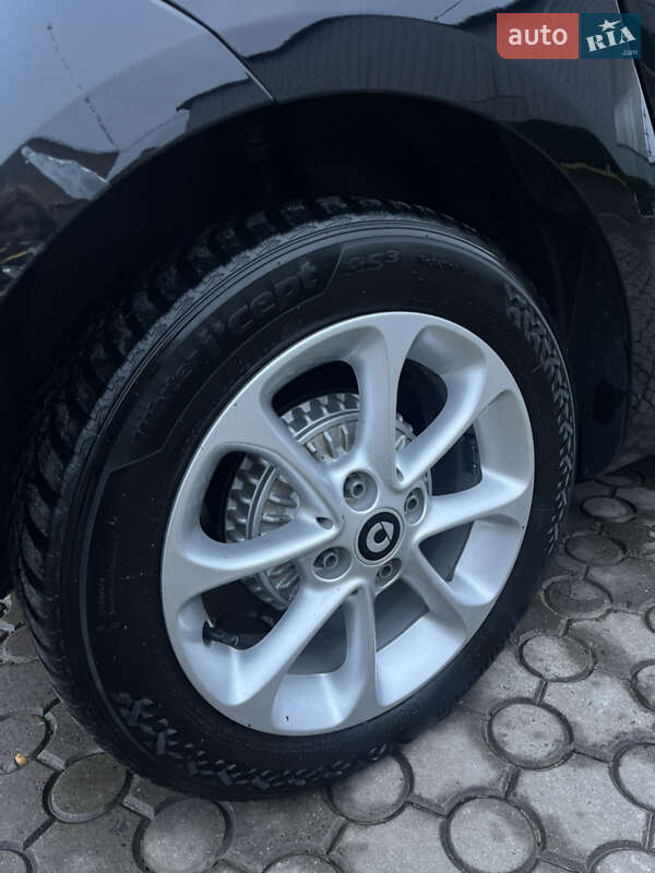 Купе Smart Fortwo 2018 в Чернівцях