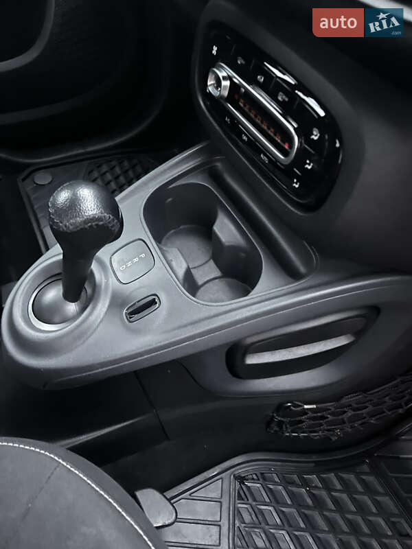 Купе Smart Fortwo 2018 в Чернівцях