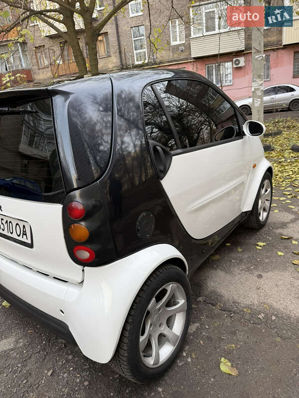 Купе Smart Fortwo 2000 в Днепре