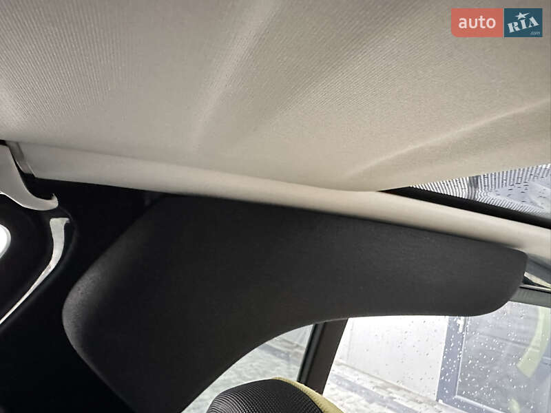 Купе Smart Fortwo 2003 в Бучачі фото 44 Купе Smart Fortwo 2003 в Бучачі