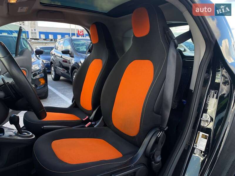 Купе Smart Fortwo 2015 в Киеве