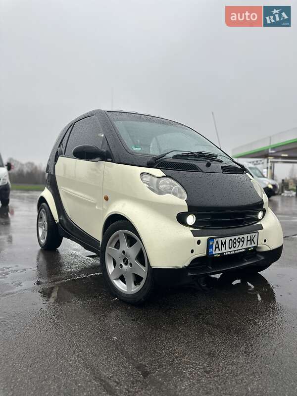 Купе Smart Fortwo 2002 в Звягелі