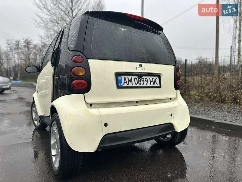 Купе Smart Fortwo 2002 в Звягелі