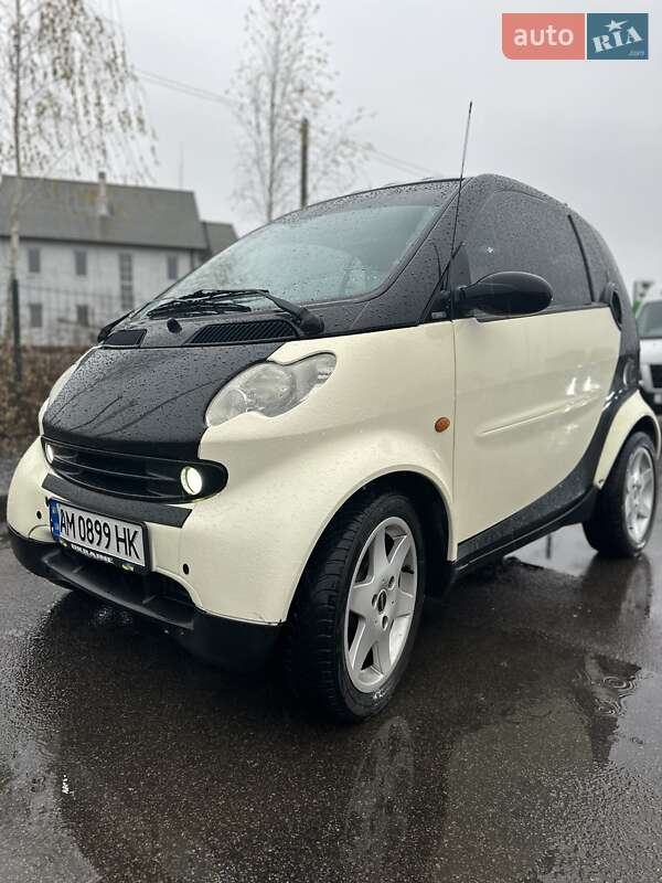 Купе Smart Fortwo 2002 в Звягелі