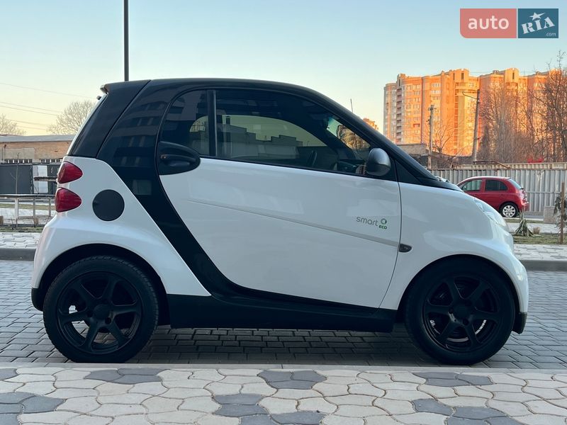 Купе Smart Fortwo 2010 в Черноморске