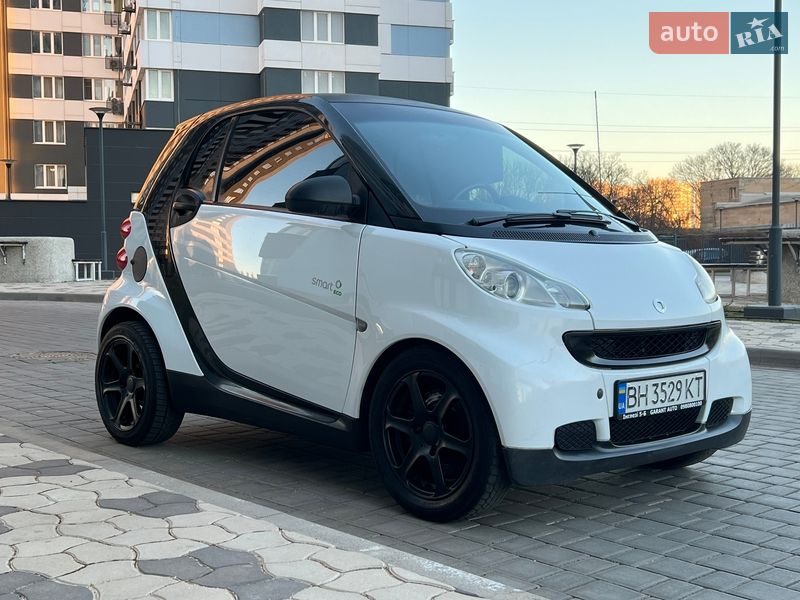 Купе Smart Fortwo 2010 в Черноморске