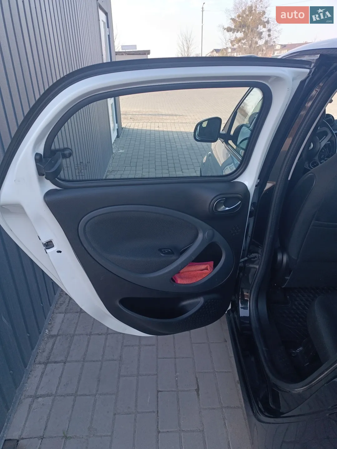 2017 Smart Fortwo - мініатюра 24