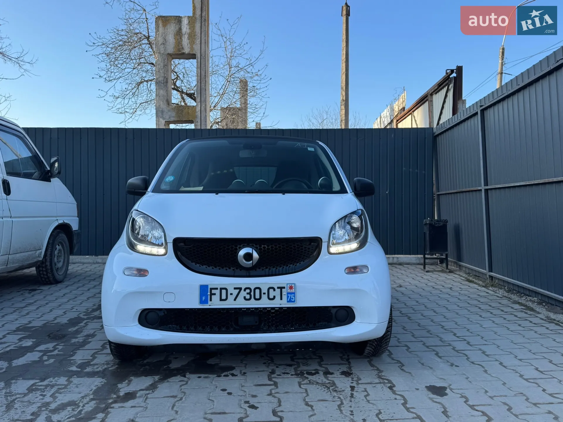 2018 Smart Fortwo - мініатюра 25
