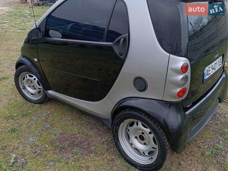 Купе Smart Fortwo 2001 в Кривому Розі