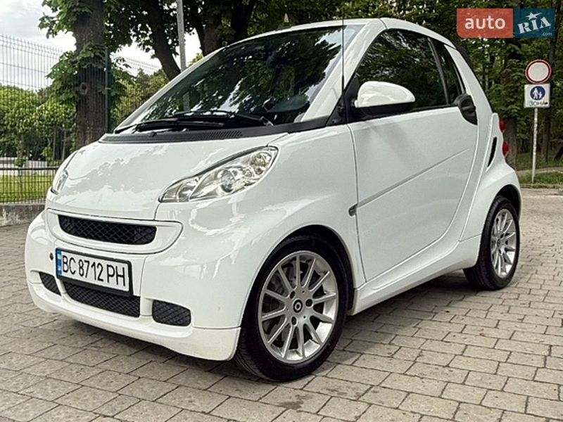 Кабріолет Smart Fortwo 2011 в Львові