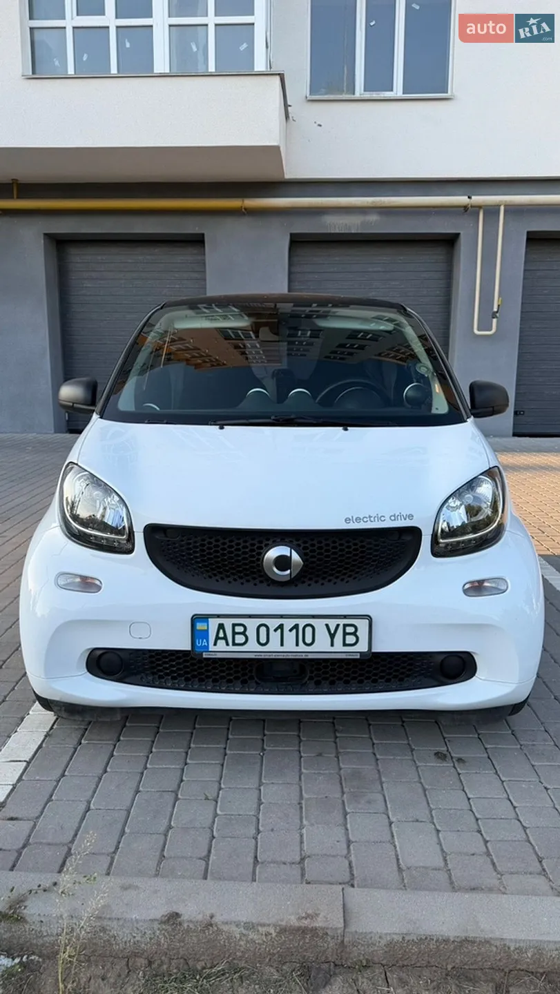 2017 Smart Fortwo - мініатюра 3