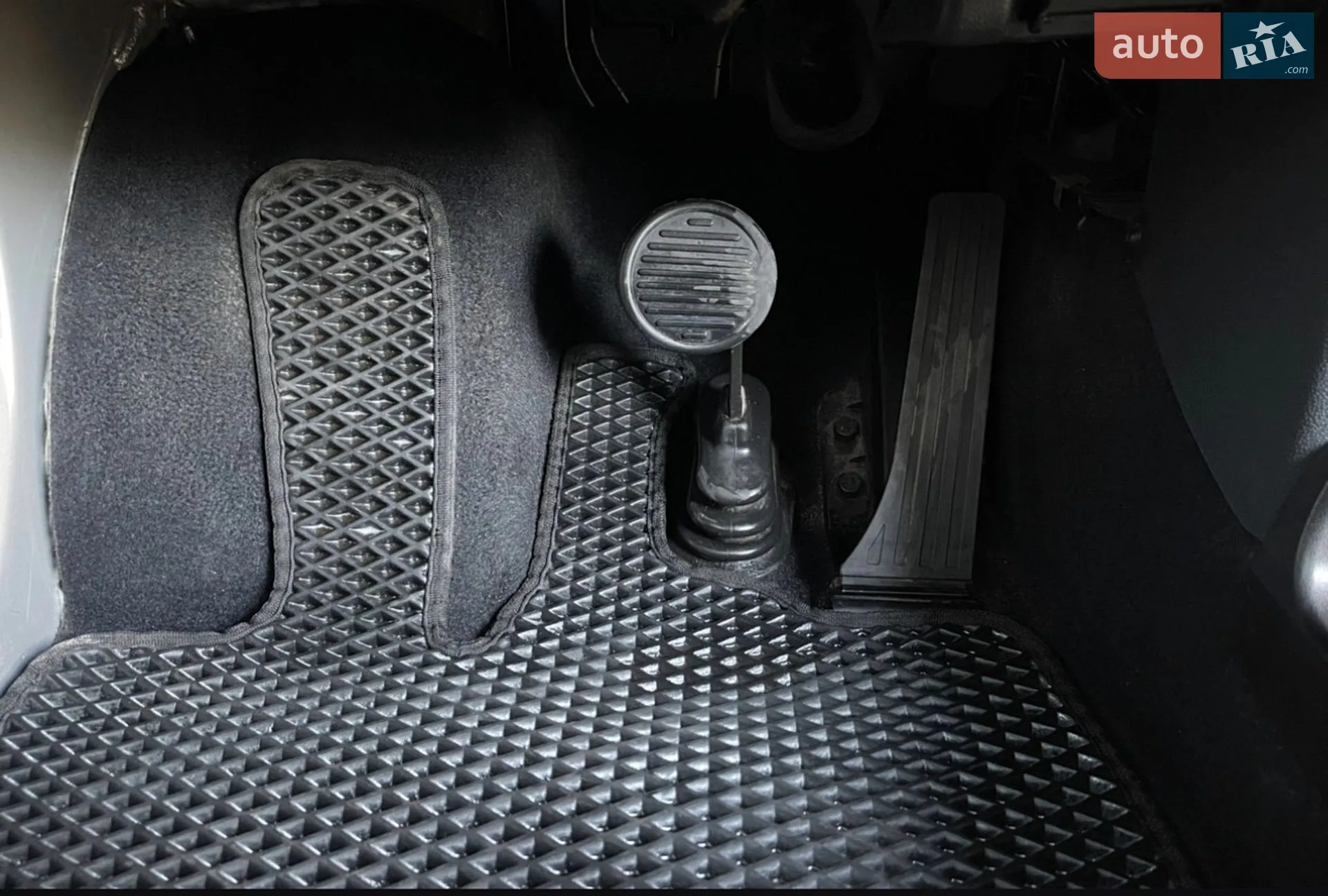 Smart Fortwo 2007 VIN WME4513311K023231 фото оголошення 15 з 28