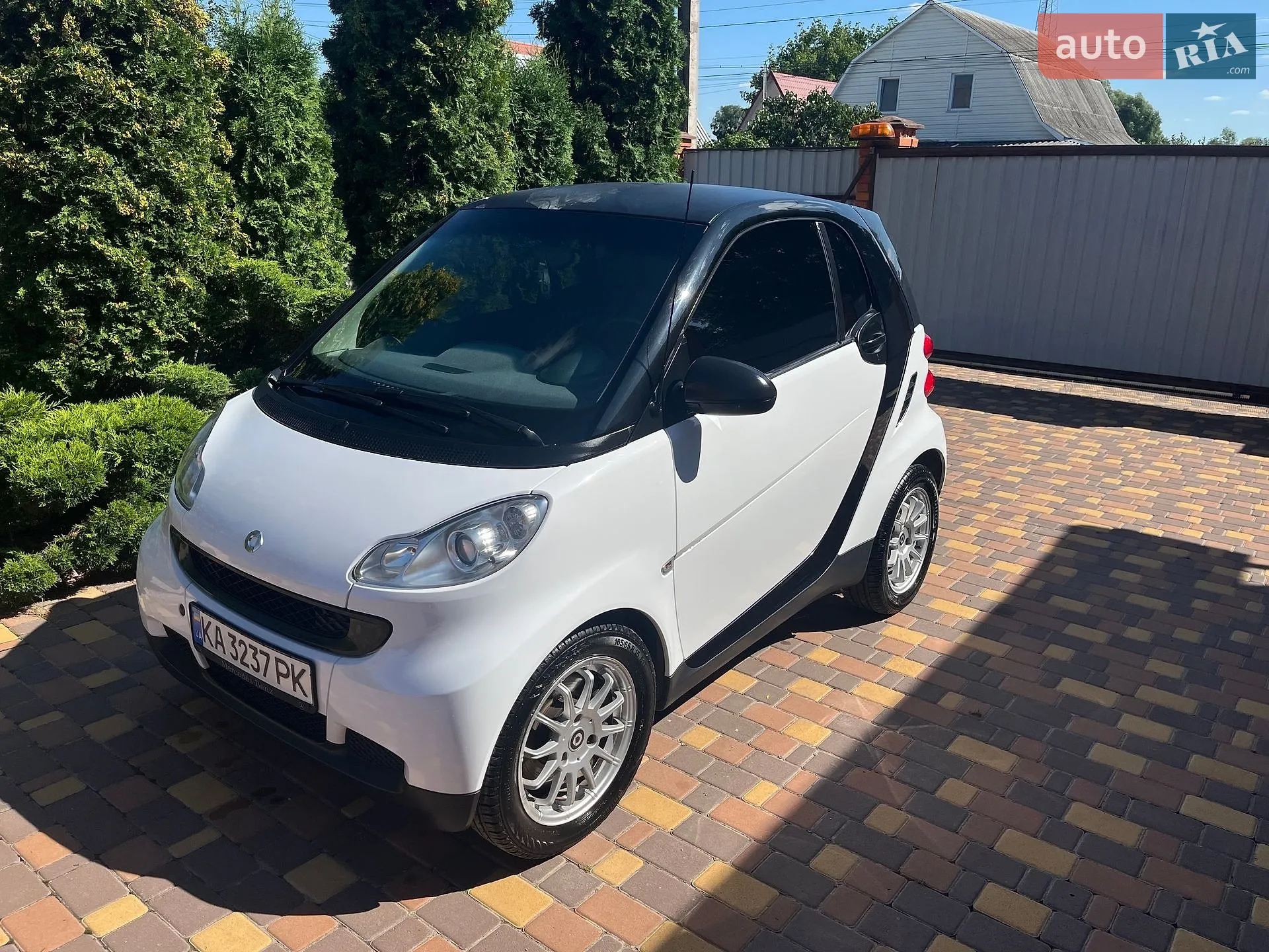 2011 Smart Fortwo - фото 1