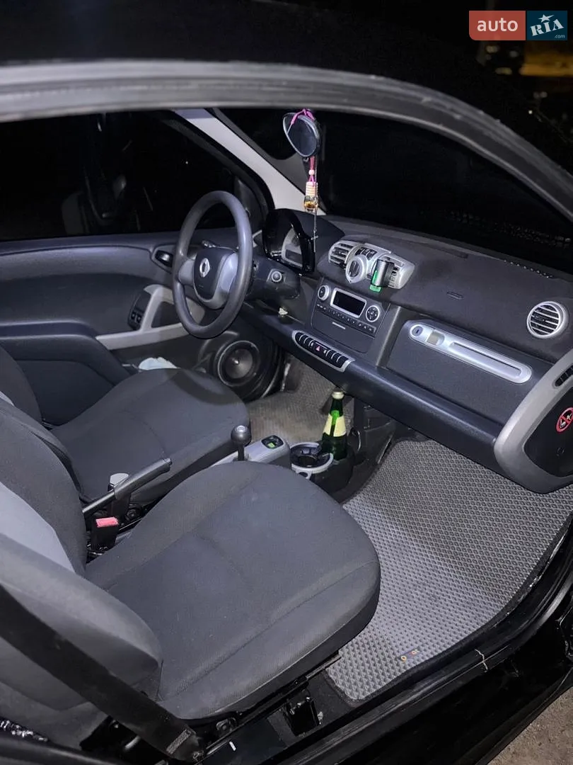 2011 Smart Fortwo - мініатюра 10