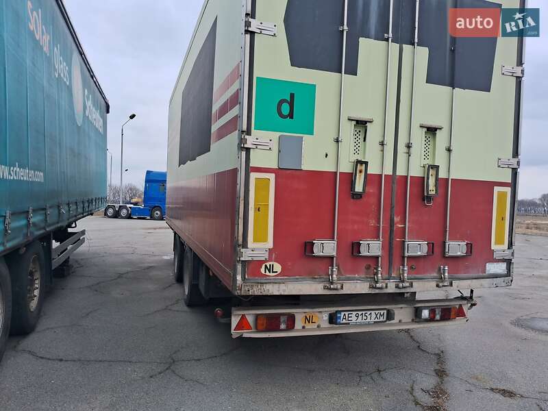 Изотермическая будка SOR Iberica SP 1997 в Днепре фото 7 Изотермическая будка SOR Iberica SP 1997 в Днепре