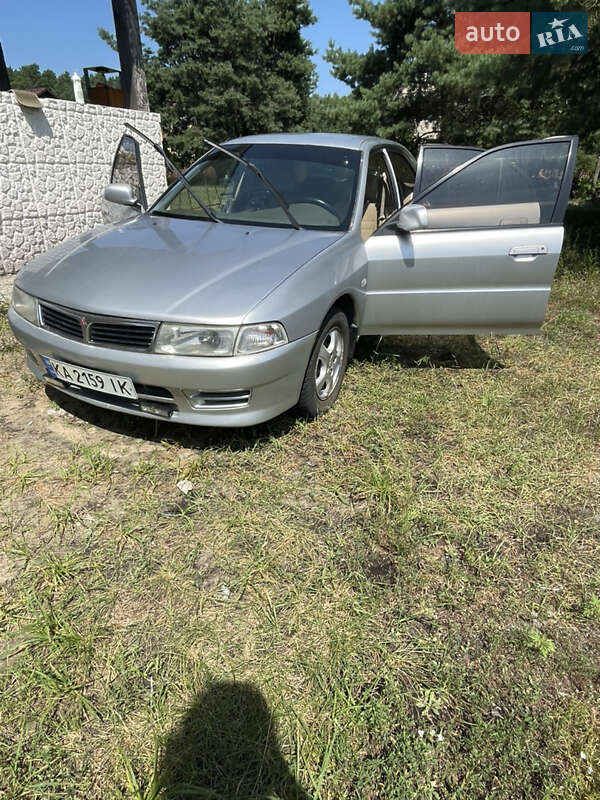 Седан SouEast Lioncel 2008 в Києві