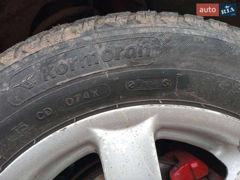 Седан SouEast Lioncel 2007 в Кропивницькому